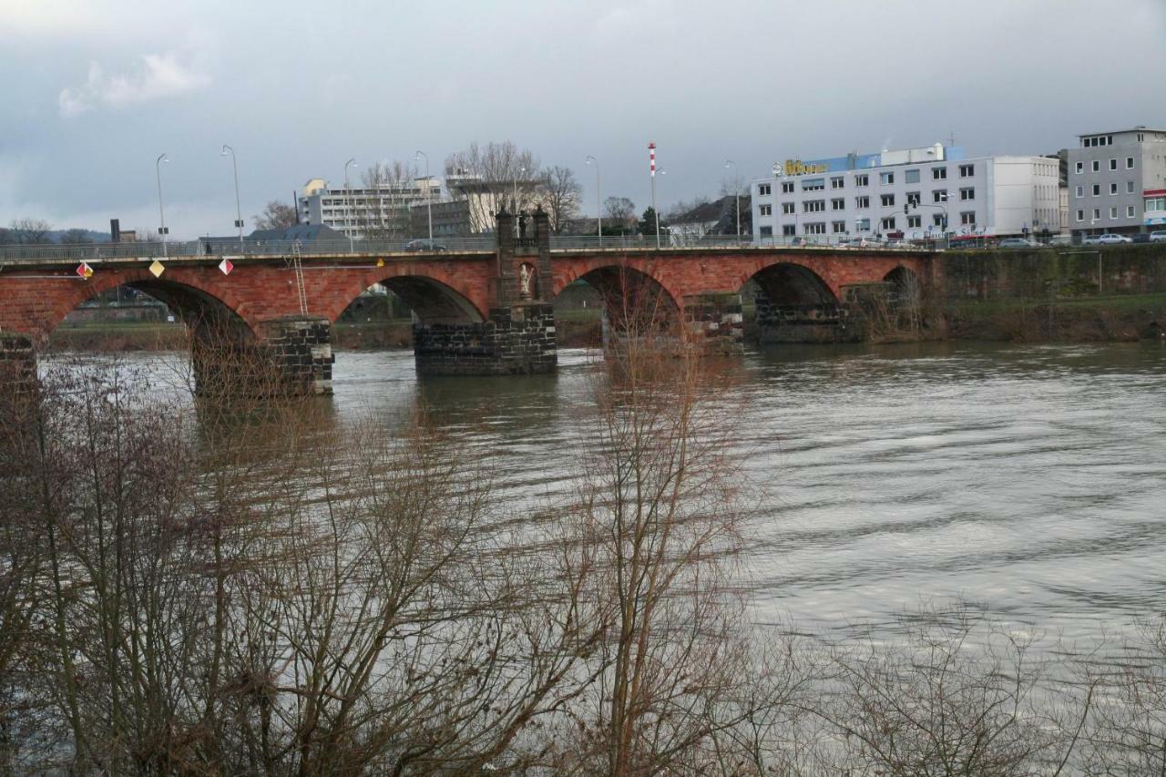 Ferienwohnung Roemerbruecke Trier Luaran gambar